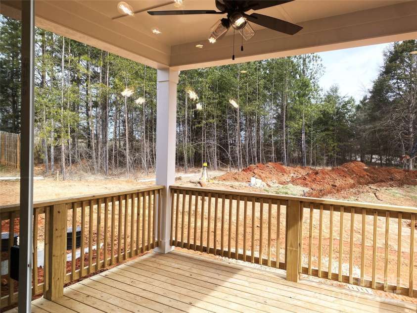 143 Dabbling Duck Circle, Mooresville, NC 28117.  MLS# CAR4206644, YatesRealty ID 6258. 