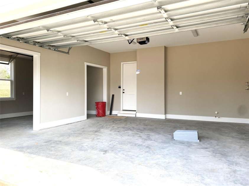143 Dabbling Duck Circle, Mooresville, NC 28117.  MLS# CAR4206644, YatesRealty ID 6258. 