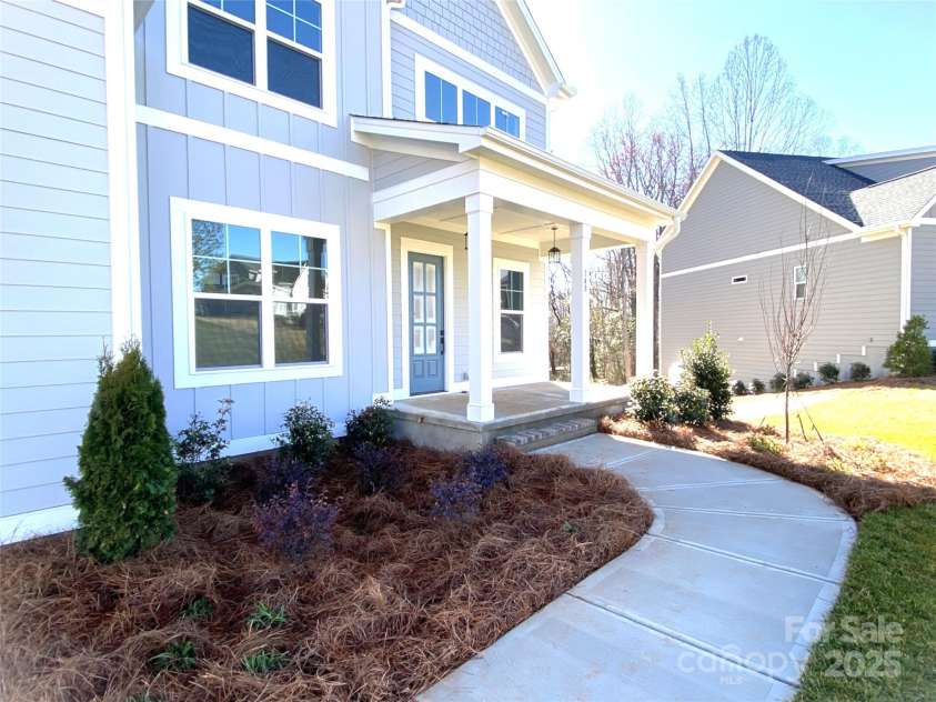148 Dabbling Duck Circle, Mooresville, NC 28117.  MLS# CAR4206683, YatesRealty ID 6259. 