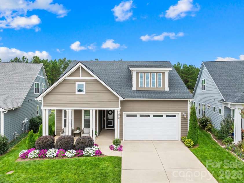 454 Bowline Drive, Denver, NC 28037.  MLS# CAR4361820, YatesRealty ID 6259. 