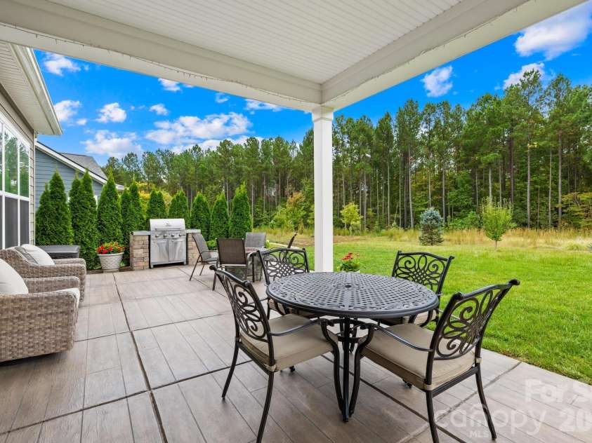 454 Bowline Drive, Denver, NC 28037.  MLS# CAR4361820, YatesRealty ID 6259. 