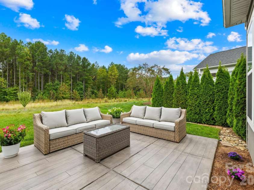 454 Bowline Drive, Denver, NC 28037.  MLS# CAR4361820, YatesRealty ID 6259. 