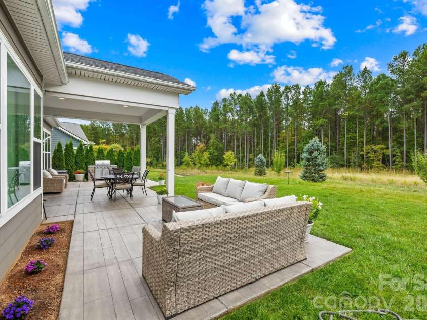 454 Bowline Drive, Denver, NC 28037.  MLS# CAR4361820, YatesRealty ID 6259. 