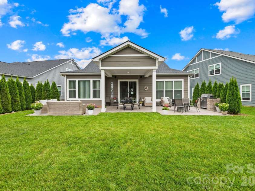 454 Bowline Drive, Denver, NC 28037.  MLS# CAR4361820, YatesRealty ID 6259. 