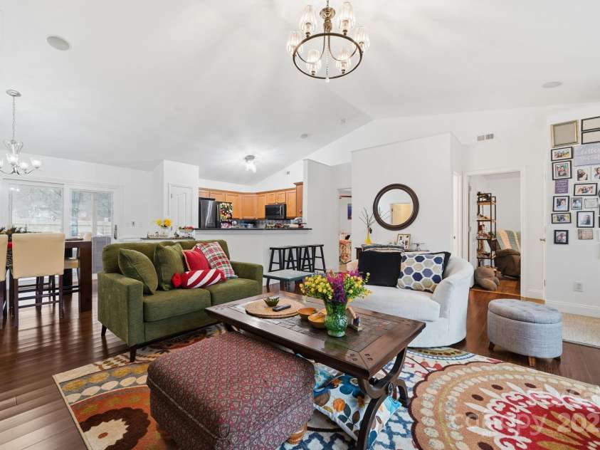 13512 Michael Lynn Road, Charlotte, NC 28278.  MLS# CAR4329599, YatesRealty ID 626. 