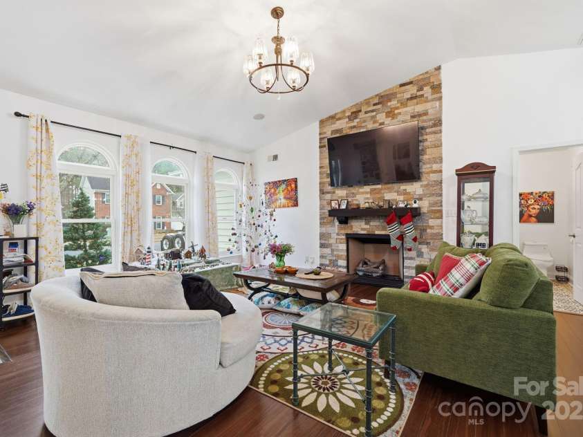 13512 Michael Lynn Road, Charlotte, NC 28278.  MLS# CAR4329599, YatesRealty ID 626. 