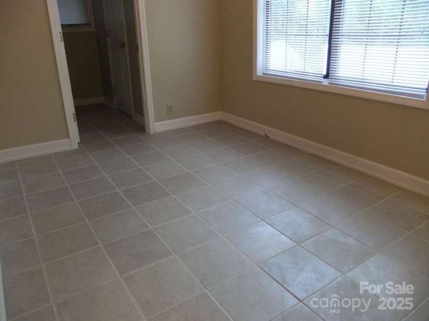 1629 and 1631 Harris Road, Fort Mill, SC 29708.  MLS# CAR4276684, YatesRealty ID 626. 1631 Harris Dining Room