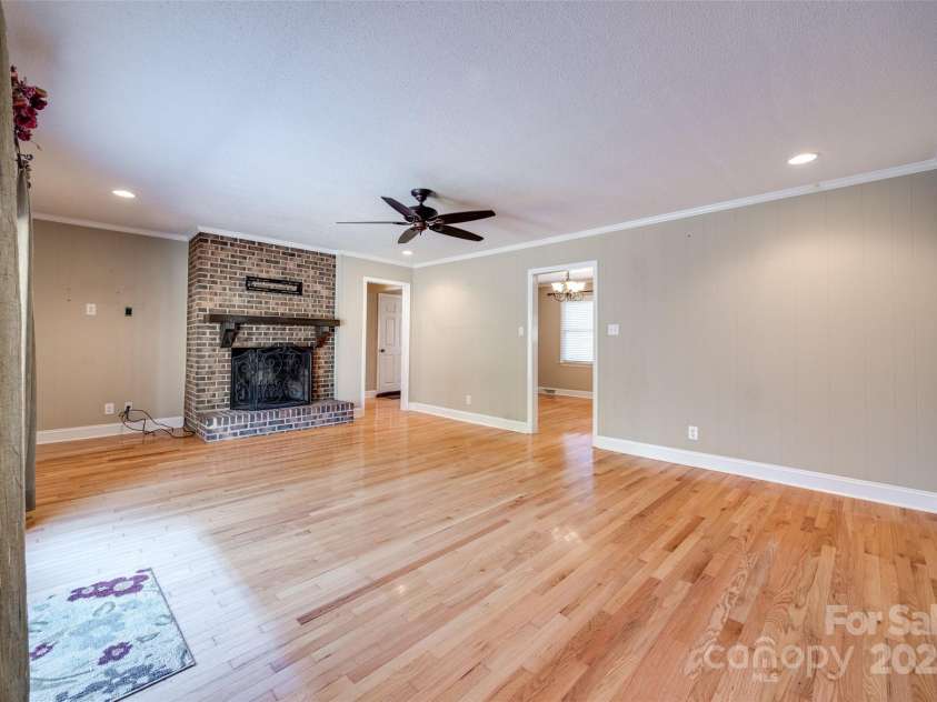 4193 Walker Road, Rock Hill, SC 29730.  MLS# CAR4212191, YatesRealty ID 626. 