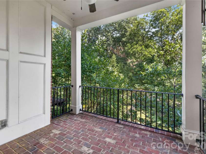 1624 Lombardy Circle, Charlotte, NC 28203.  MLS# CAR4410340, YatesRealty ID 6261. Covered Patio