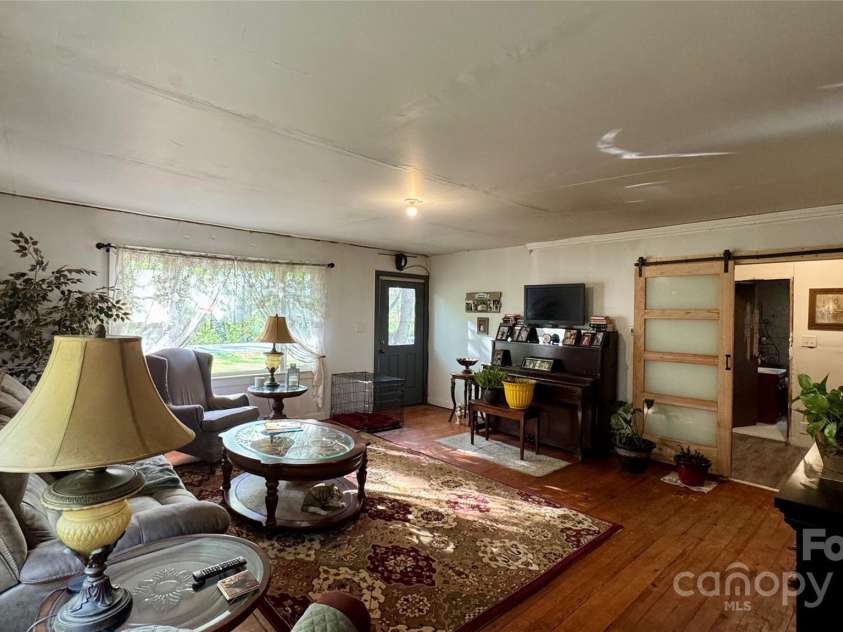 2118 Polkville Road, Shelby, NC 28150.  MLS# CAR4246429, YatesRealty ID 6262. 