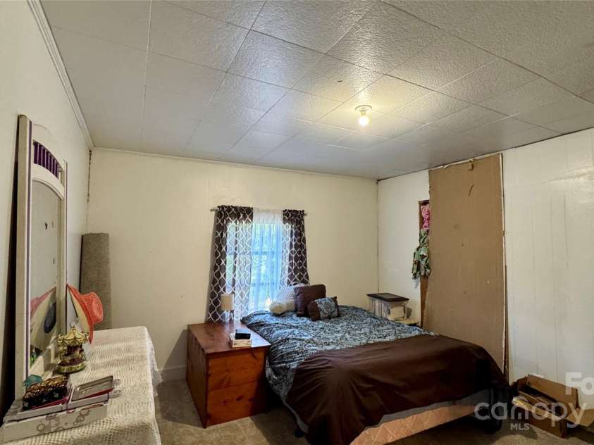 2118 Polkville Road, Shelby, NC 28150.  MLS# CAR4246429, YatesRealty ID 6262. 