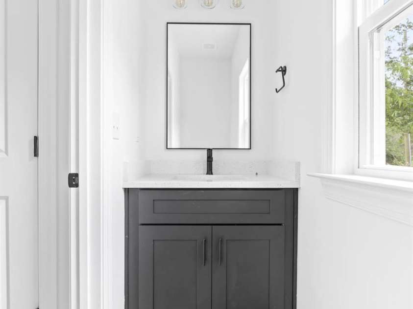 506 Legrand Street, Shelby, NC 28150.  MLS# CAR4239084, YatesRealty ID 6264. 