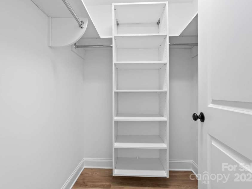 506 Legrand Street, Shelby, NC 28150.  MLS# CAR4239084, YatesRealty ID 6264. 