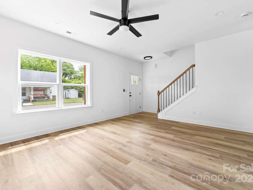 506 Legrand Street, Shelby, NC 28150.  MLS# CAR4328469, YatesRealty ID 6264. 