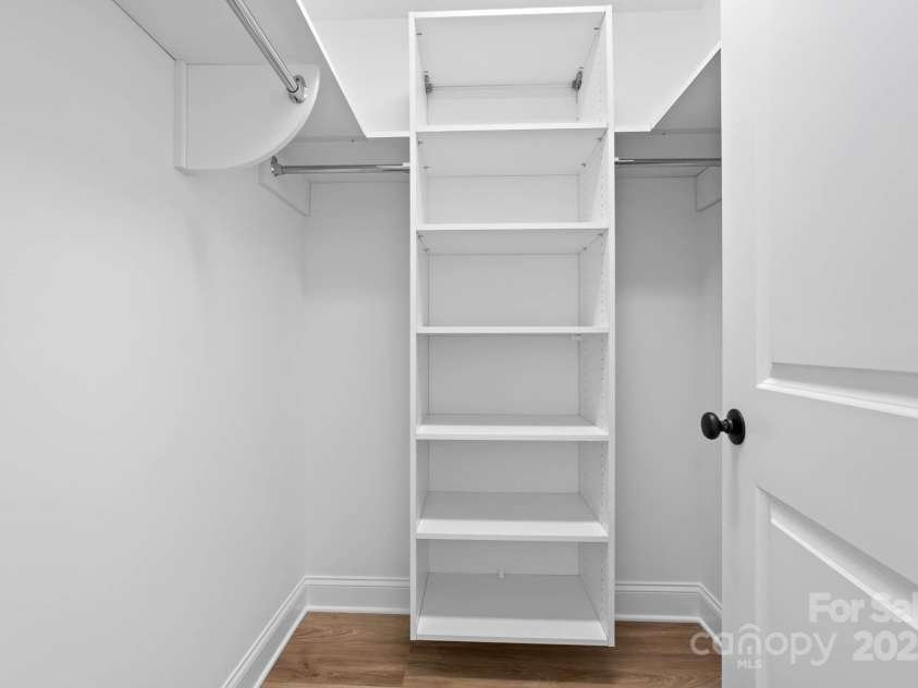 506 Legrand Street, Shelby, NC 28150.  MLS# CAR4328469, YatesRealty ID 6264. 