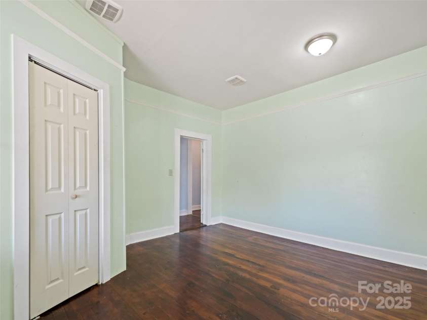 442 and 440 Walnut Street, Waynesville, NC 28786.  MLS# CAR4241877, YatesRealty ID 6266. 