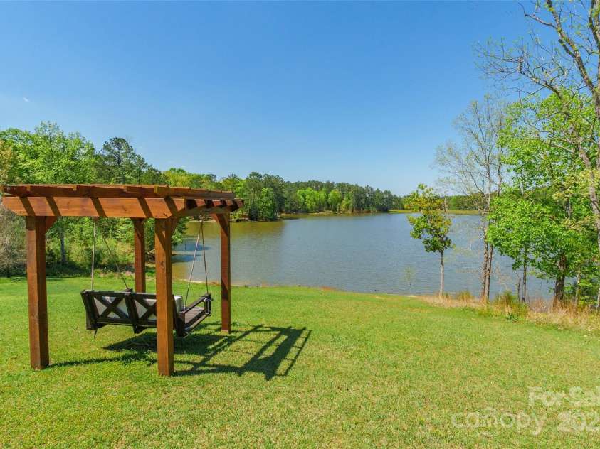 1308 Twin Oaks Drive, Chester, SC 29706.  MLS# CAR4245372, YatesRealty ID 6267. 