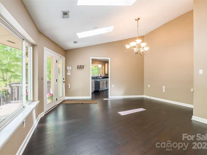 1308 Twin Oaks Drive, Chester, SC 29706.  MLS# CAR4245372, YatesRealty ID 6267. 