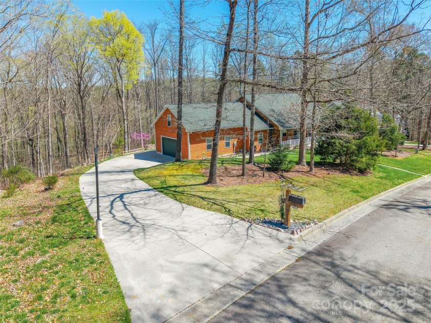 452 Countrywood Place, Concord, NC 28025.  MLS# CAR4239164, YatesRealty ID 6268. 