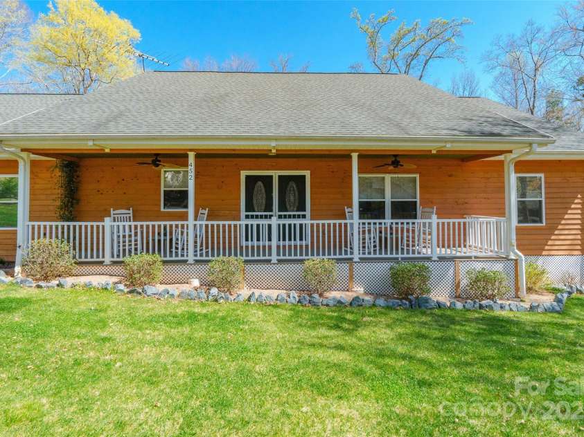 452 Countrywood Place, Concord, NC 28025.  MLS# CAR4239164, YatesRealty ID 6268. 