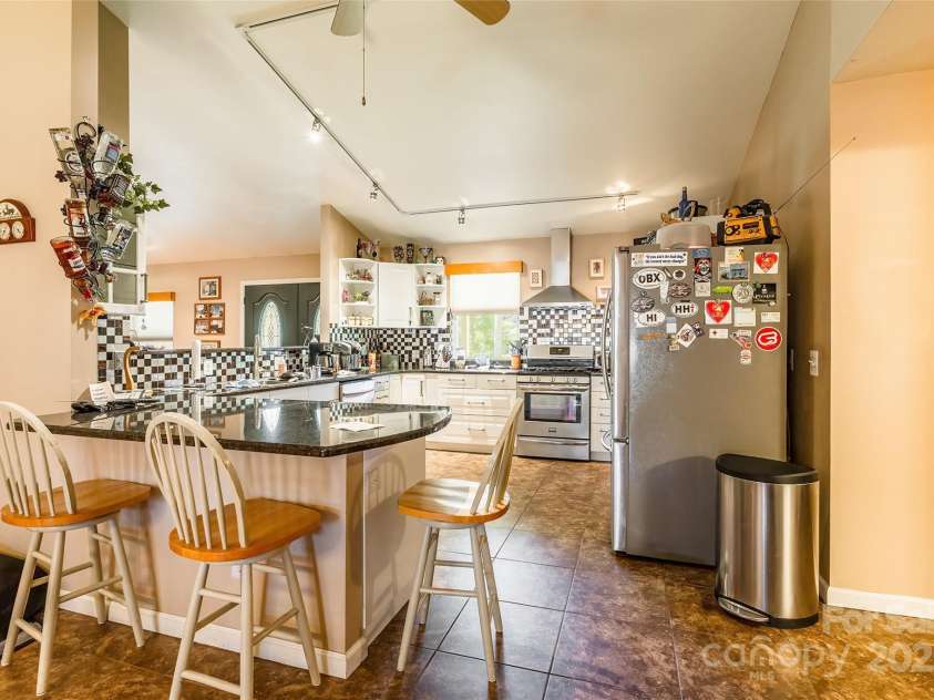 452 Countrywood Place, Concord, NC 28025.  MLS# CAR4239164, YatesRealty ID 6268. 