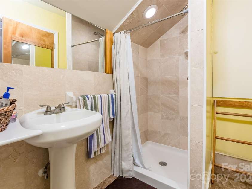 452 Countrywood Place, Concord, NC 28025.  MLS# CAR4239164, YatesRealty ID 6268. 