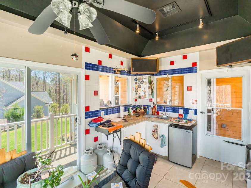 452 Countrywood Place, Concord, NC 28025.  MLS# CAR4239164, YatesRealty ID 6268. 