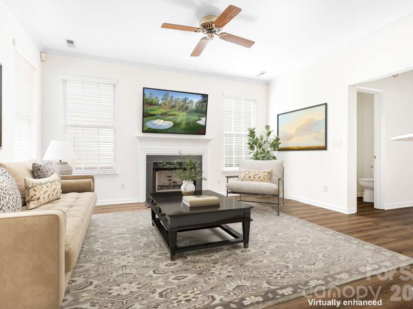 10115 Glencrest Drive, Huntersville, NC 28078.  MLS# CAR4359317, YatesRealty ID 6269. 