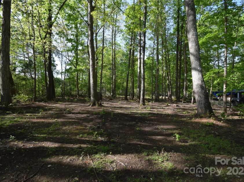 121 Silver Fox Court, Mount Holly, NC 28120.  MLS# CAR4241766, YatesRealty ID 6269. 