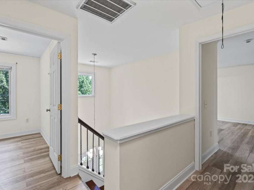 946 Laurelwood Drive, Clover, SC 29710.  MLS# CAR4280736, YatesRealty ID 6270. 