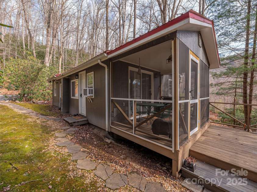 155 Mull Cove Road, Maggie Valley, NC 28751.  MLS# CAR4333073, YatesRealty ID 6271. 
