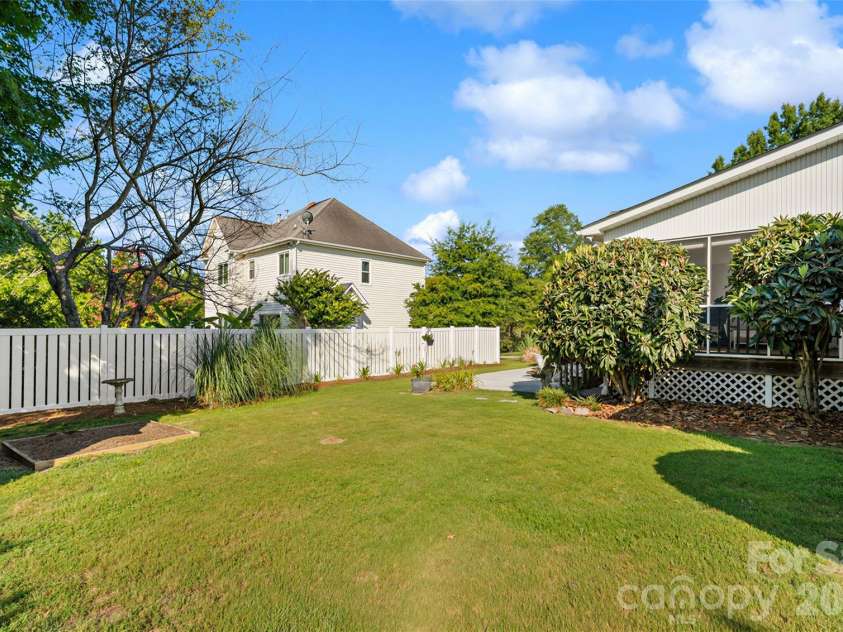 2065 Hightower Road, Rock Hill, SC 29732.  MLS# CAR4404804, YatesRealty ID 6272. 