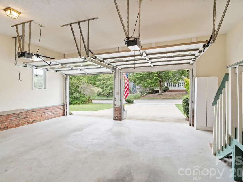 2065 Hightower Road, Rock Hill, SC 29732.  MLS# CAR4404804, YatesRealty ID 6272. 
