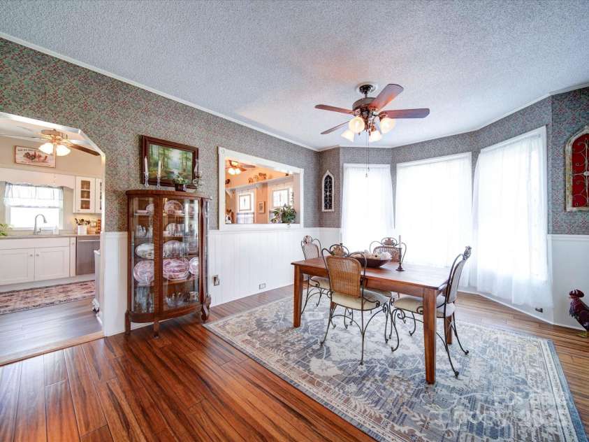 3241 Long Shoals Road, Lincolnton, NC 28092.  MLS# CAR4244038, YatesRealty ID 6272. 