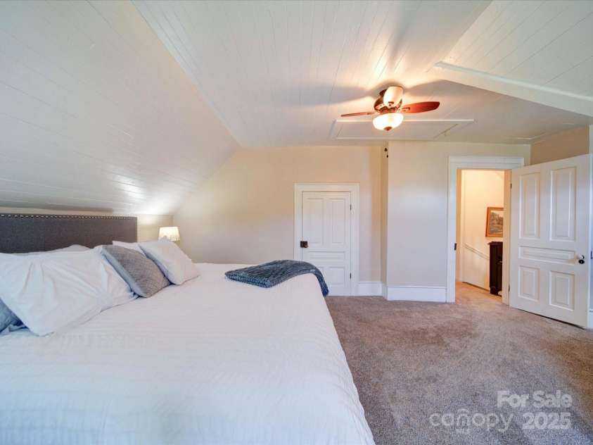 3241 Long Shoals Road, Lincolnton, NC 28092.  MLS# CAR4244038, YatesRealty ID 6272. 