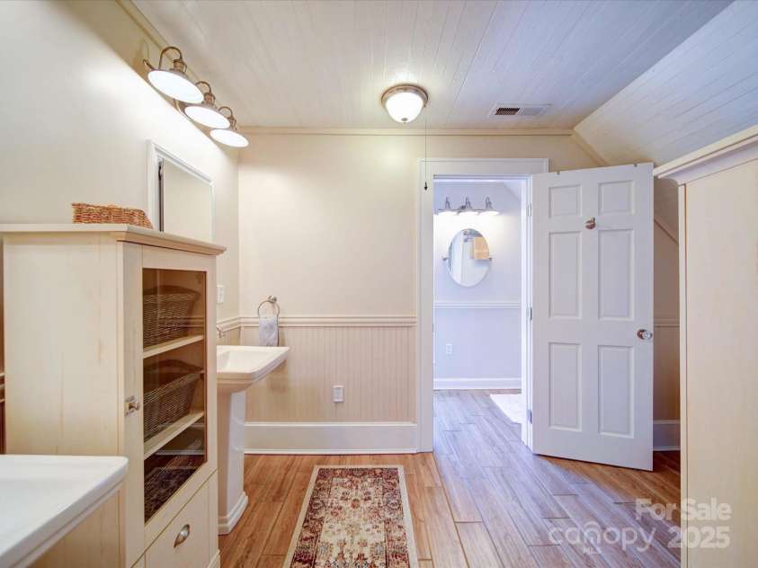 3241 Long Shoals Road, Lincolnton, NC 28092.  MLS# CAR4244038, YatesRealty ID 6272. 