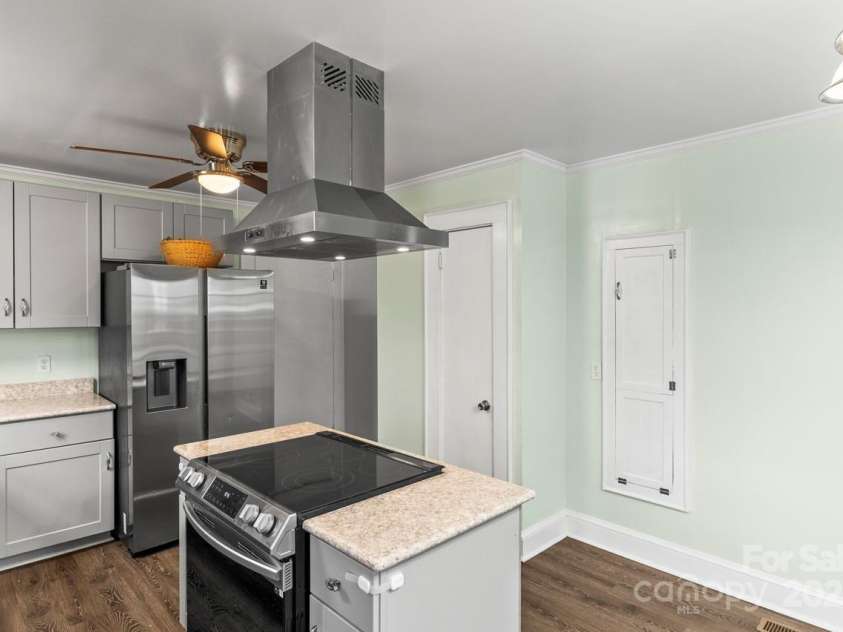 1301 Jackson Street, Kannapolis, NC 28083.  MLS# CAR4239935, YatesRealty ID 6273. Beautiful floors