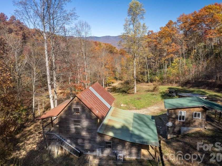 930 Copperhead Cove, Sylva, NC 28779.  MLS# CAR4392663, YatesRealty ID 6274. 
