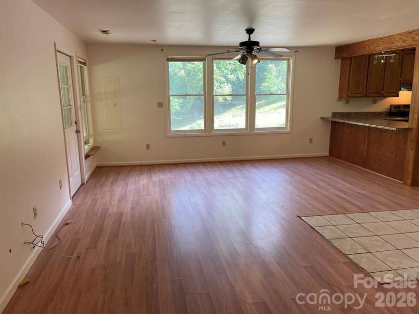 930 Copperhead Cove, Sylva, NC 28779.  MLS# CAR4392663, YatesRealty ID 6274. 