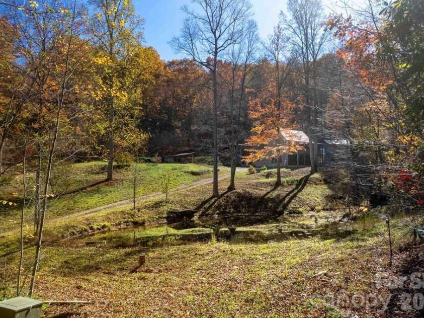 930 Copperhead Cove, Sylva, NC 28779.  MLS# CAR4392663, YatesRealty ID 6274. 