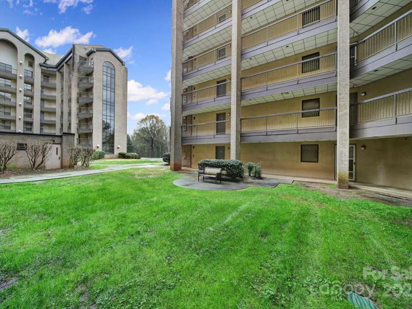 211 Heritage Boulevard, Fort Mill, SC 29715.  MLS# CAR4238996, YatesRealty ID 6275. 