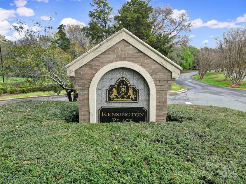 211 Heritage Boulevard, Fort Mill, SC 29715.  MLS# CAR4238996, YatesRealty ID 6275. 