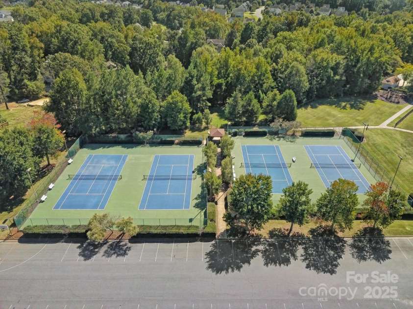 211 Heritage Boulevard, Fort Mill, SC 29715.  MLS# CAR4238996, YatesRealty ID 6275. 