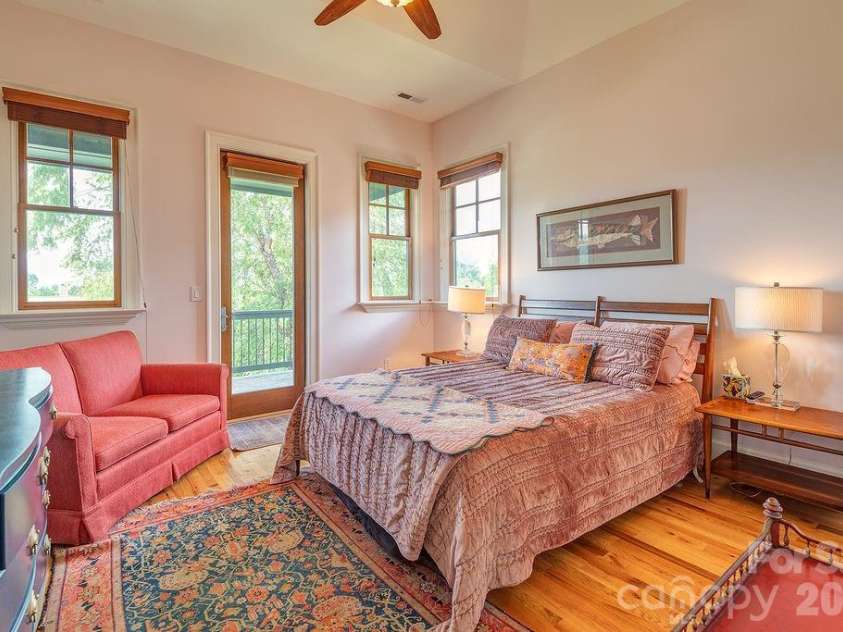 3 Gale Kelly Court, Weaverville, NC 28787.  MLS# CAR4361031, YatesRealty ID 6275. 
