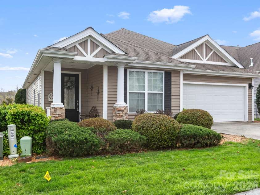 7 Eagle Creek Trail, Flat Rock, NC 28731.  MLS# CAR4360672, YatesRealty ID 6277. 