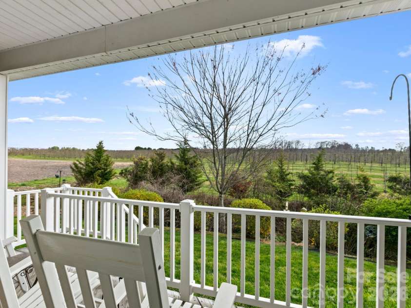 7 Eagle Creek Trail, Flat Rock, NC 28731.  MLS# CAR4360672, YatesRealty ID 6277. 
