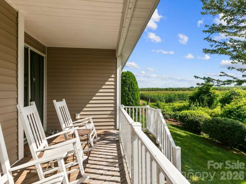 7 Eagle Creek Trail, Flat Rock, NC 28731.  MLS# CAR4360672, YatesRealty ID 6277. 