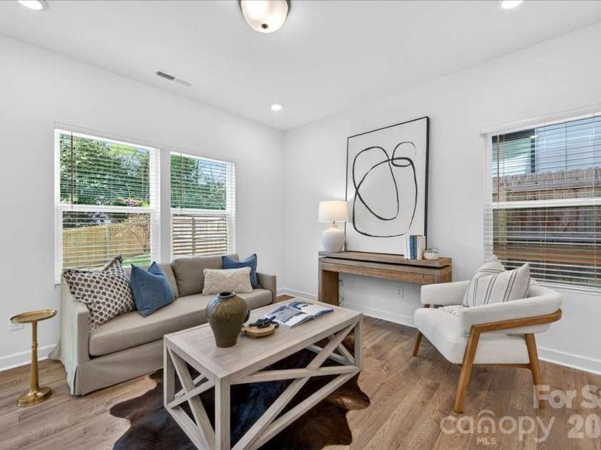 1432 Anderson Street, Charlotte, NC 28205.  MLS# CAR4360234, YatesRealty ID 6278. 