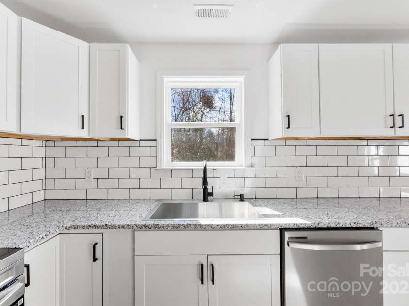 433 Cornerstone Drive, Taylorsville, NC 28681.  MLS# CAR4230827, YatesRealty ID 6278. 