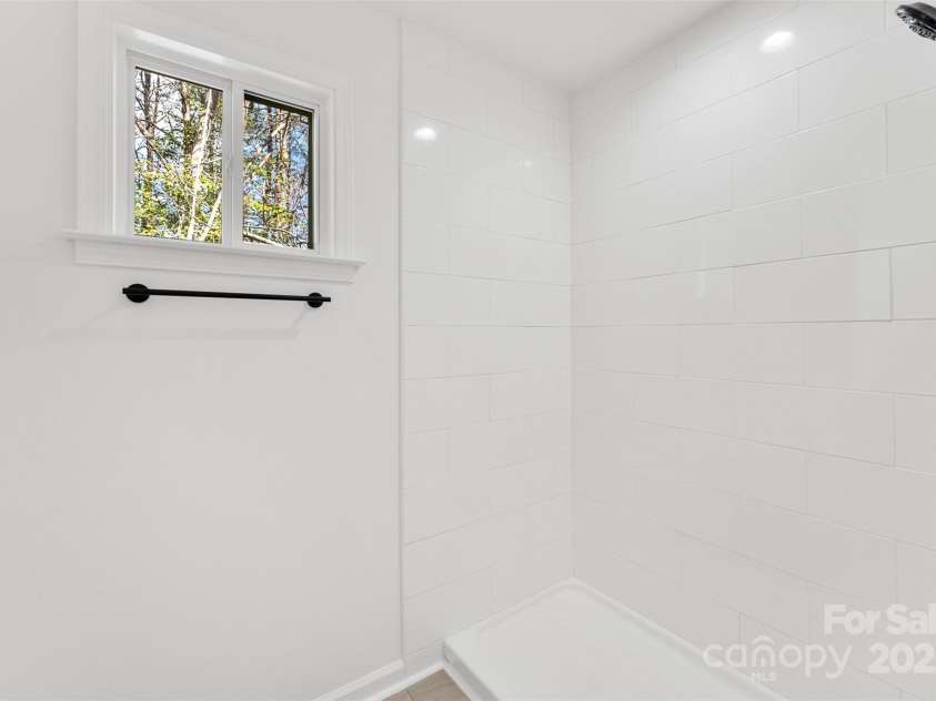 433 Cornerstone Drive, Taylorsville, NC 28681.  MLS# CAR4230827, YatesRealty ID 6278. 